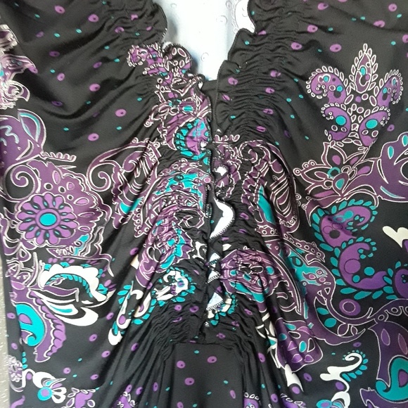 Dress - Picture 2 of 4